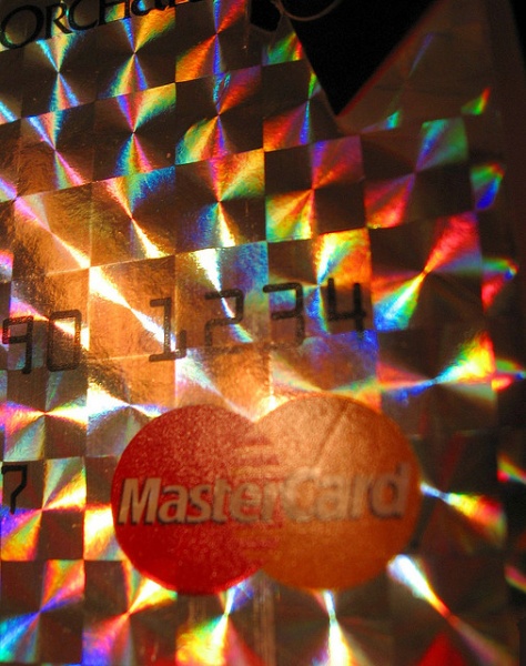 File:Credit Card 3844.jpg